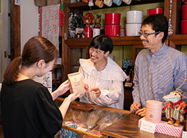 販売シーン